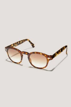 Closet London Sienna Shiny Havana Brown Round Sunglasses -Closet London Popular Shop ACG7137 C2 Side 55893.1619693869