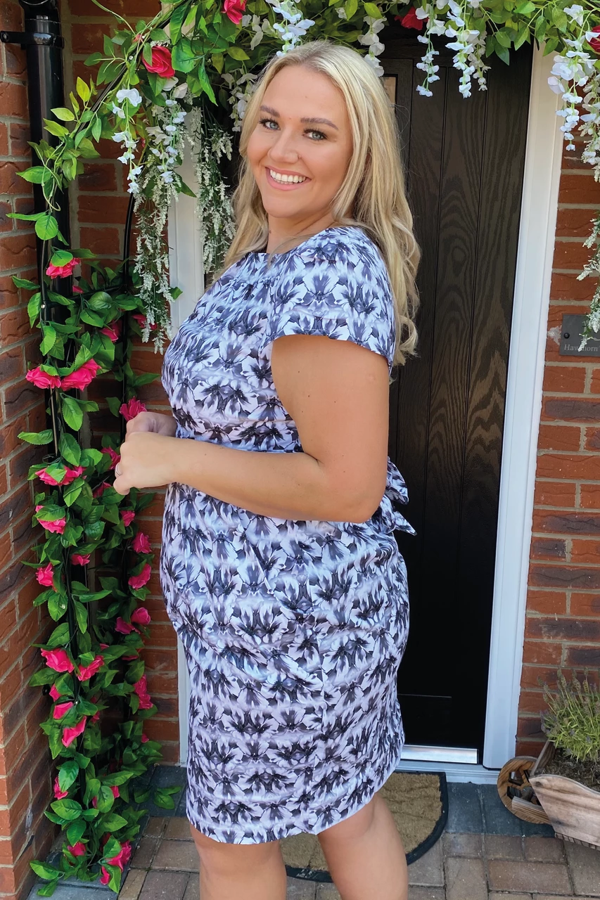 Closet Curves Ivory Chelsea Tulip Dress 4 Closet Curves Ivory Chelsea Tulip Dress - Image 2