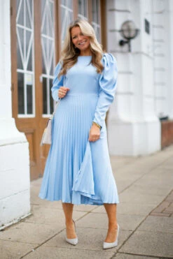 Closet London Blue Pleated Midi Dress