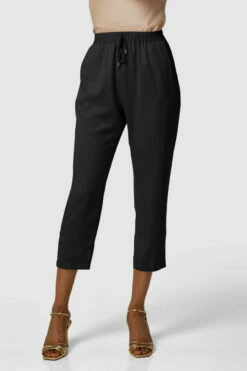 Closet London Black Elasticated Waist Cropped Trousers