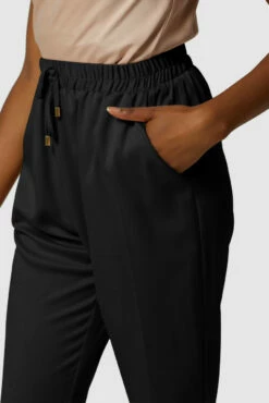 Closet London Black Elasticated Waist Cropped Trousers -Closet London Popular Shop B7089 T7091 4658 92958.1633953534.1280.1280 2 68104.1641469266