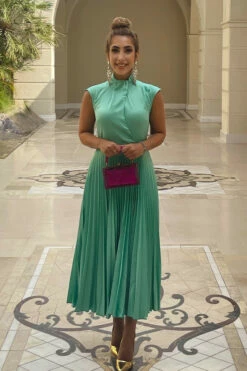 Closet London Mint Green Twist Detail Pleated Midi Dress