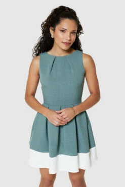 ClosetLondonKHAKI/CREAM Hackney Dress -Closet London Popular Shop D2747 KHAKI CRE4AM 0790 08506.1678799643