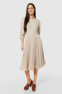 Closet London Beige Split Sleeve Pleated Dress