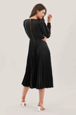 Closet London Black Pleated Midi Dress -Closet London Popular Shop D6477 DSC 9613 57449.1623853010.1280.1280 97643.1642511295
