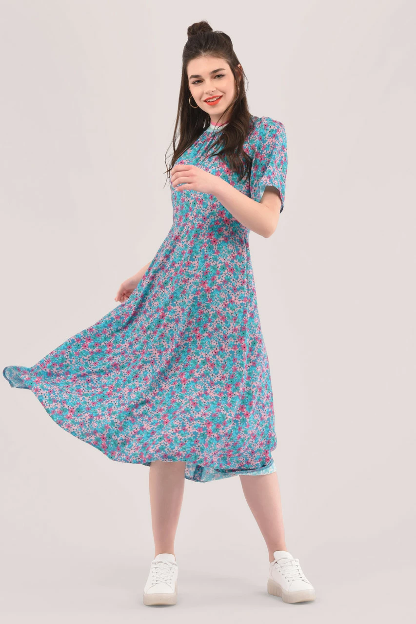Closet London Blue Print Rib Neck Full Skirt Dress 4 Closet London Blue Print Rib Neck Full Skirt Dress - Image 2