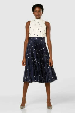 Closet London Navy Polka Dot Print Pleated Midi Dress 9 Closet London Navy Polka Dot Print Pleated Midi Dress -Closet London Popular Shop D7702 20210907 Closet London119895 39539.1644504656