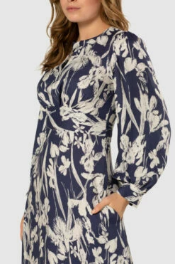 Closet London Navy Floral Print A-Line Midi Dress -Closet London Popular Shop D7792 20210907 Closet London119562 09440.1644505221