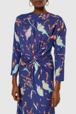 Closet London Blue Print Twist Front Midi Dress -Closet London Popular Shop D7798 20210907 Closet London120543 34571.1643723544