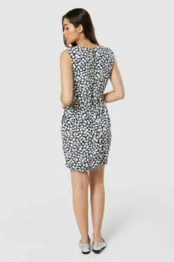 Closet London Black And White Floral Print Tulip Dress -Closet London Popular Shop D8063 20220621 Closet London 18789 68417.1660306179