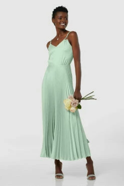 Closet London Mint Green V-Neck Pleated Midi Dress