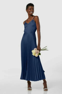 Closet London Navy V-Neck Pleated Midi Dress -Closet London Popular Shop D8141 20211026 Closet London2909 67918.1645709483.1280.1280 86849.1653988159