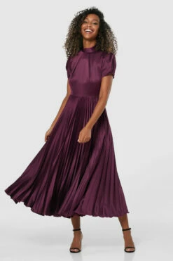 Closet London Burgundy Pleated Midi Dress 8 Closet London Burgundy Pleated Midi Dress -Closet London Popular Shop D8256 20211130 Closet 0203 64472.1659627561