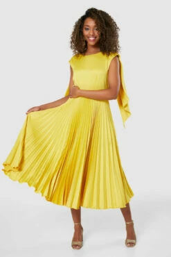 Closet London Yellow Pleated Midi Dress -Closet London Popular Shop D8285 20220118 Closet 1103 52789.1656666388