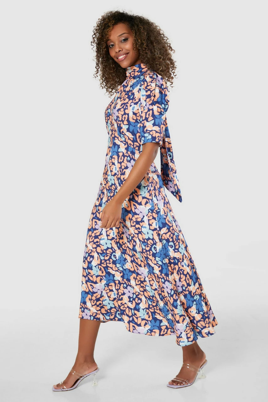 Closet London Blue Floral Tie Back A-Line Dress 4 Closet London Blue Floral Tie Back A-Line Dress - Image 2