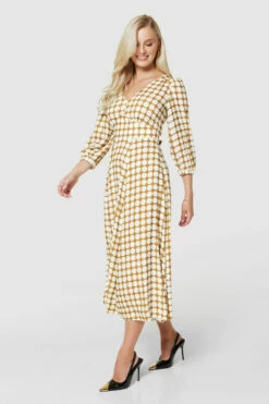 Closet LondonLight Brown Full Skirt Wrap Dress -Closet London Popular Shop D9644 LIGHT BROWN 0868 78952.1693566588