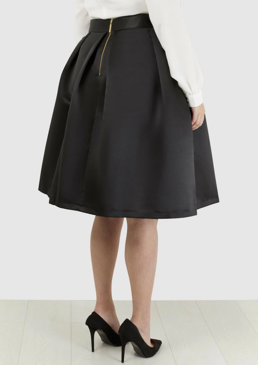 ClosetLondon CurvesSatin Skirt 4 ClosetLondon CurvesSatin Skirt - Image 2