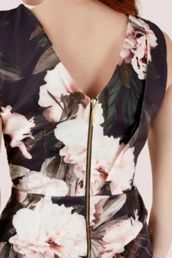 Closet London Navy Floral Draped Sleeveless Wrap Dress 9 Closet London Navy Floral Draped Sleeveless Wrap Dress -Closet London Popular Shop QY4IBlV8 04056.1625756461