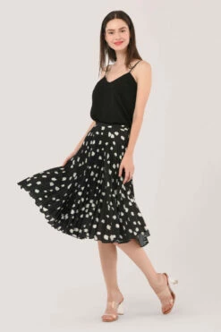 Closet London Black Polka Dot Pleated Skirt -Closet London Popular Shop S6559 DSC 3469 12883.1598978158