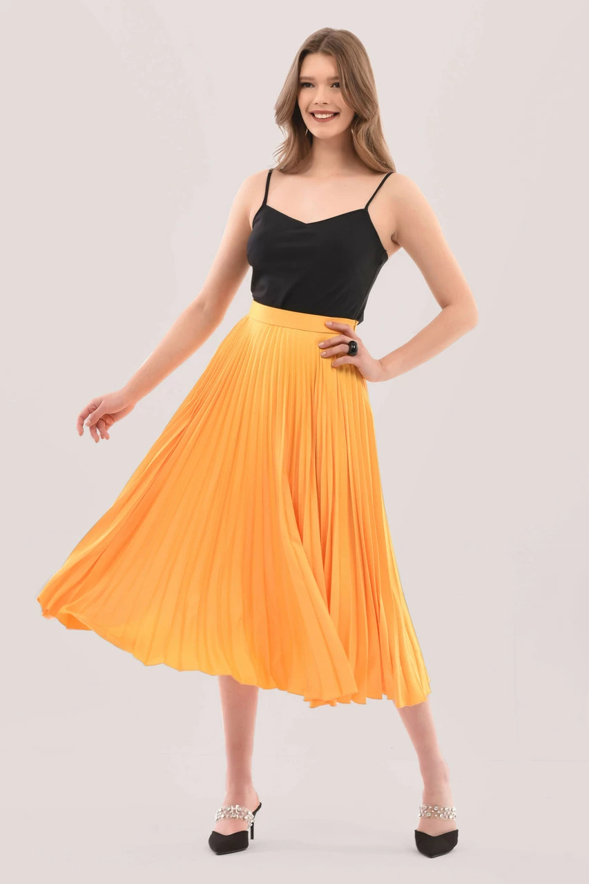 Closet London Mustard Pleated Midi Skirt 5 Closet London Mustard Pleated Midi Skirt - Image 3