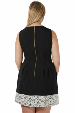 Closet London Curves Black Lace Hem Box Pleat Dress -Closet London Popular Shop d306 curve 3 1 25858.1567533337